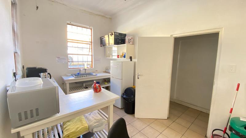To Let commercial Property for Rent in Observatory Western Cape